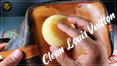 how to remove oil stain from louis vuitton bag|how to clean Louis Vuitton bags.